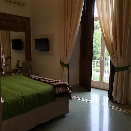Milionaria Naples