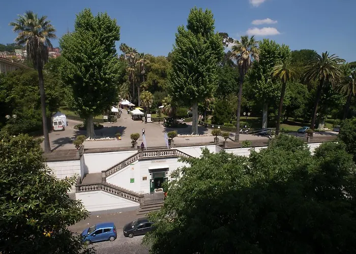 Napolimilionaria Foria 242 Νάπολη