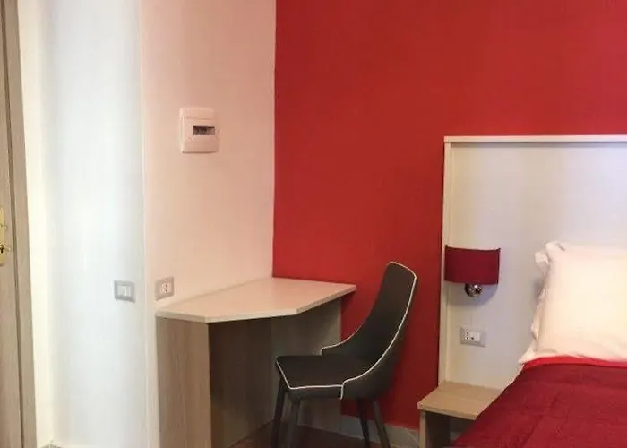 Napolimilionaria Foria 242 4*