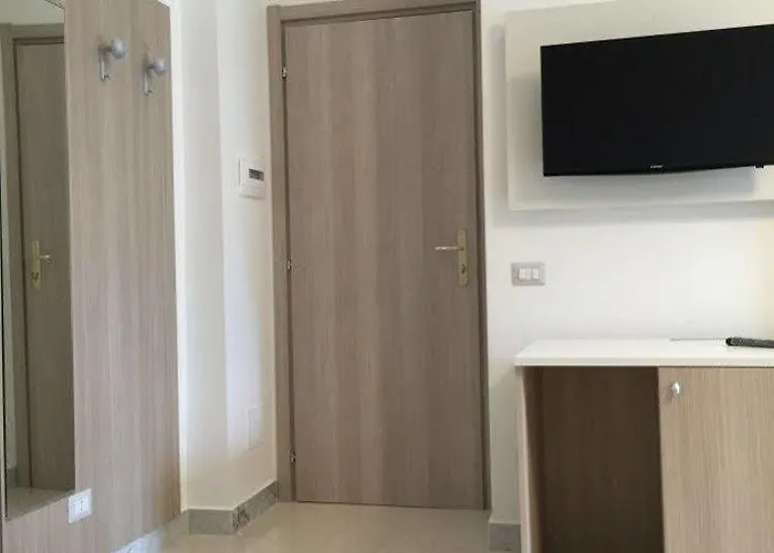 Πανσιόν Napolimilionaria Foria 242 Νάπολη