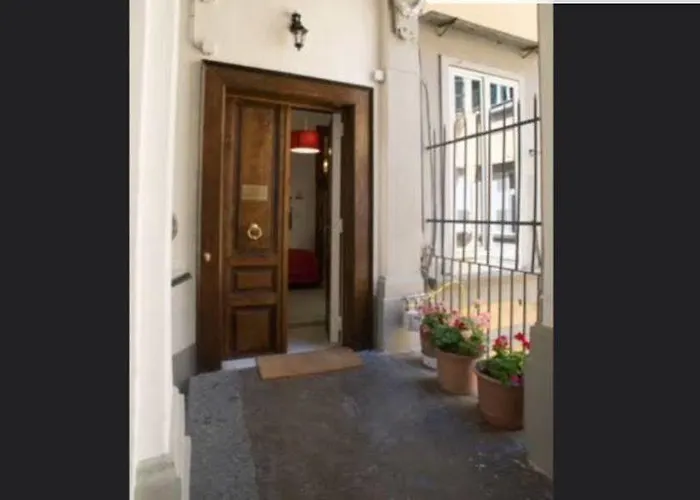 Napolimilionaria Foria 242 4*