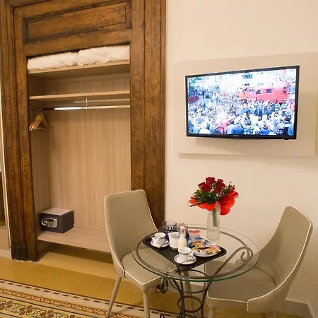 Napolimilionaria Foria 242