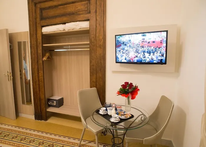 Napolimilionaria Foria 242